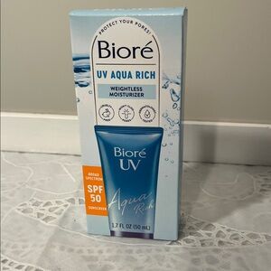 UV Aqua Rich Weightless Moisturizer - Blue